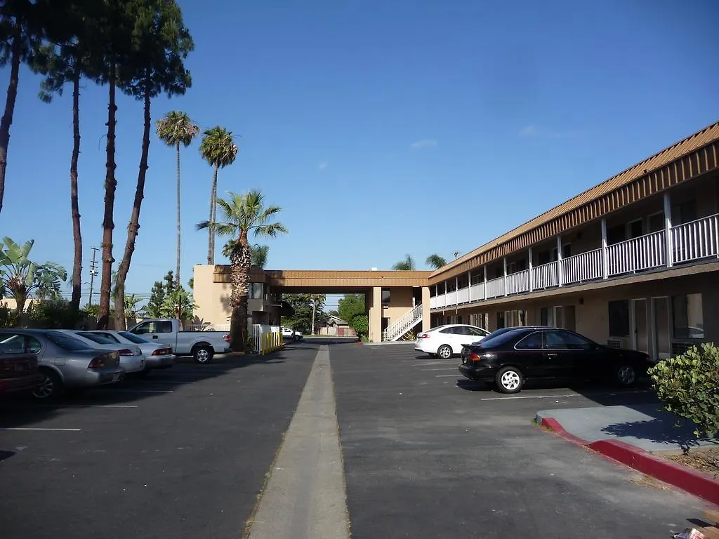 Rainbow Inn Anaheim Motell